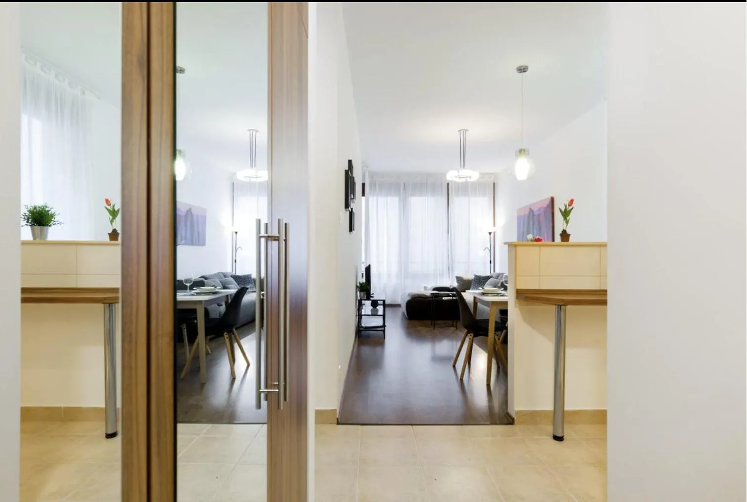 Kazinczy 3 Jewish Hq Bedroom + Living With Balcony Budapest
